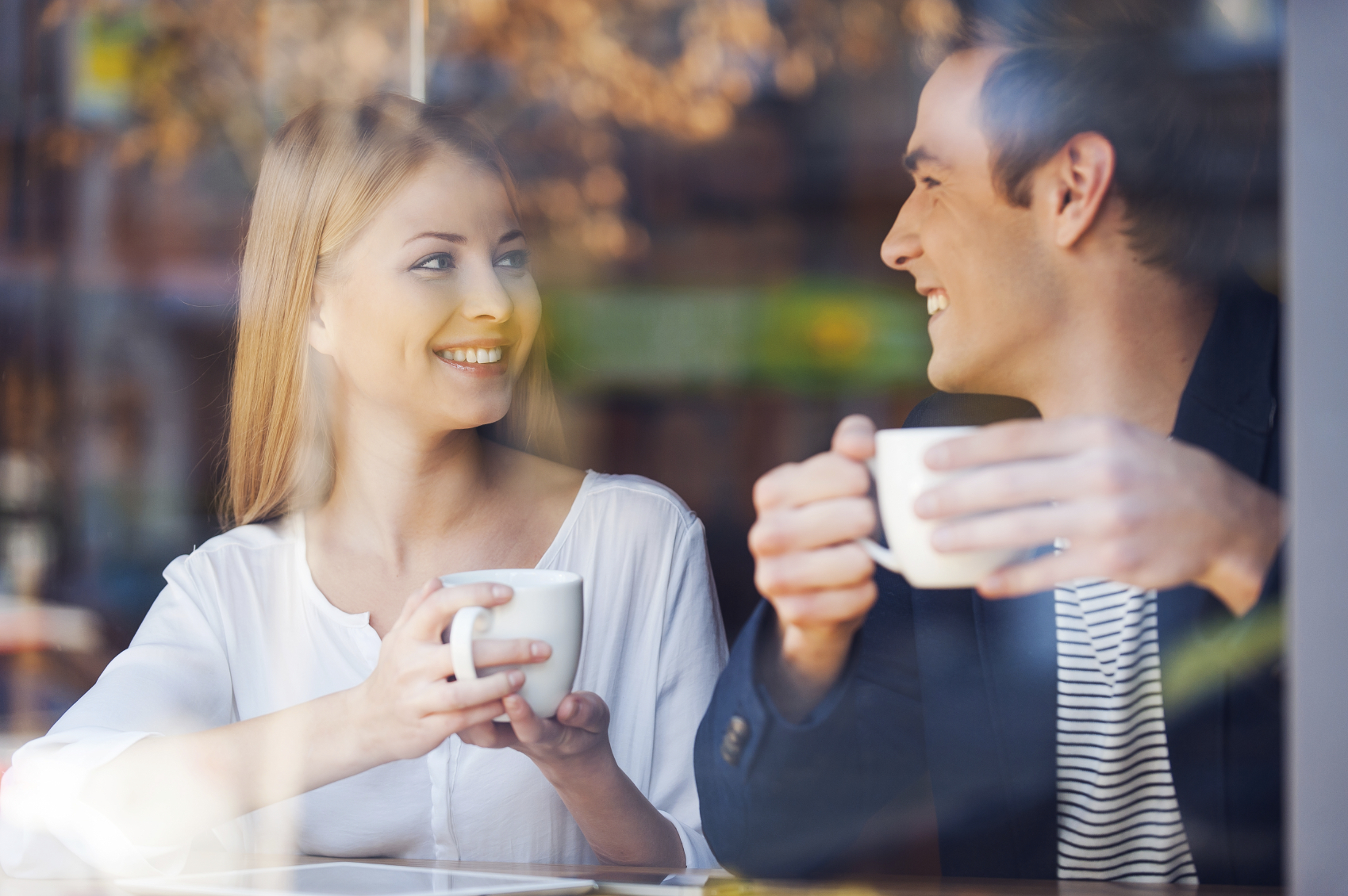 CoWorkers having Coffee to Keep a Lasting Relationship